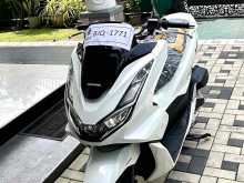 Honda PCX 2024 Motorbike