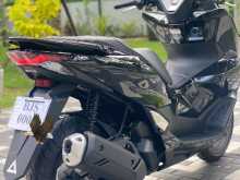 https://riyasewana.com/uploads/honda-pcx-271721534353.jpg