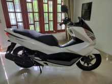 Honda Pcx 2016 Motorbike