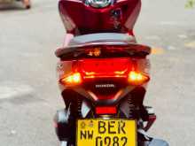 https://riyasewana.com/uploads/honda-pcx-272346304022.jpg