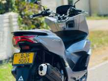 https://riyasewana.com/uploads/honda-pcx-277051313714.jpg