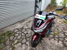 Honda Pcx 2025 Motorbike