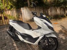 Honda Pcx 2024 Motorbike