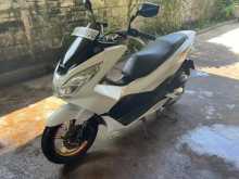 Honda Pcx 2016 Motorbike