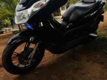 https://riyasewana.com/uploads/honda-pcx-2815202122042.jpg