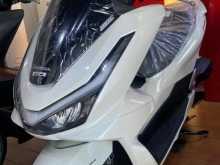 https://riyasewana.com/uploads/honda-pcx-28194113443.jpg