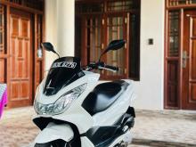 Honda Pcx 2023 Motorbike