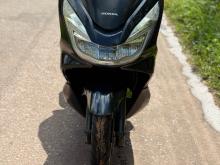 Honda PCX 2018 Motorbike