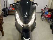 Honda PCX 2023 Motorbike