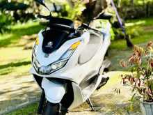 Honda PCX 2020 Motorbike