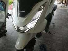 Honda PCX 2024 Motorbike
