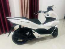 Honda PCX 2024 Motorbike