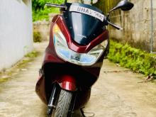 Honda Pcx 2018 Motorbike