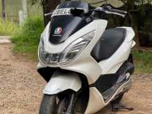 Honda Pcx 2016 Motorbike