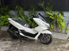 Honda PCX 125 2025 Motorbike