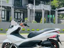 Honda Pcx 2017 Motorbike