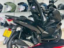 https://riyasewana.com/uploads/honda-pcx-316482913943.jpg