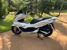 https://riyasewana.com/uploads/honda-pcx-319041513224.jpg