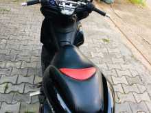 https://riyasewana.com/uploads/honda-pcx-31905254663.jpg