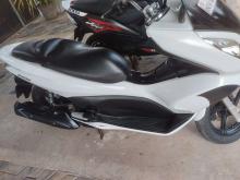 https://riyasewana.com/uploads/honda-pcx-31943366454.jpg