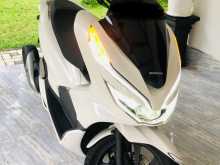 Honda Pcx 2020 Motorbike