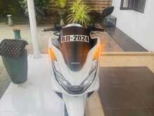 Honda Pcx 2024 Motorbike