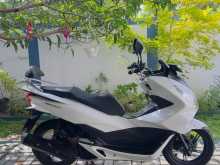Honda Pcx 2023 Motorbike