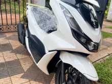 Honda PCX 2023 Motorbike