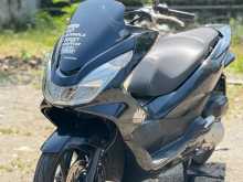 Honda Pcx 2017 Motorbike