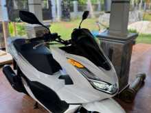 https://riyasewana.com/uploads/honda-pcx-41518444902.jpg