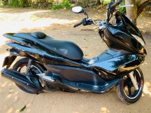 Honda Pcx 2016 Motorbike