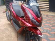Honda Pcx 2023 Motorbike
