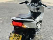 https://riyasewana.com/uploads/honda-pcx-514042622132.jpg