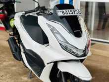 Honda PCX 2024 Motorbike