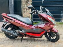 Honda Pcx 2017 Motorbike