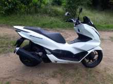 https://riyasewana.com/uploads/honda-pcx-52136004222.jpg