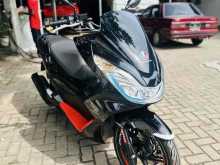 Honda Pcx 2017 Motorbike