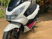 Honda Pcx 2018 Motorbike