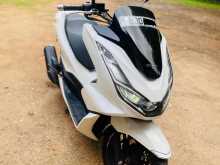 Honda PCX 2023 Motorbike