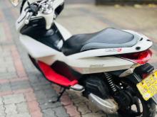 https://riyasewana.com/uploads/honda-pcx-61807496705.jpg