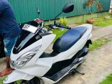 https://riyasewana.com/uploads/honda-pcx-620560722873.jpg