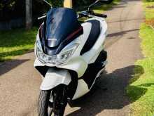 Honda Pcx 2018 Motorbike