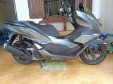 Honda PCX 2023 Motorbike