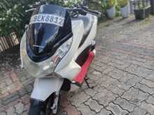 https://riyasewana.com/uploads/honda-pcx-71949554362.jpg