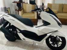 Honda PCX 2023 Motorbike