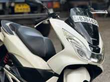 Honda Pcx 2016 Motorbike