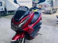 Honda Pcx 2016 Motorbike