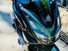 Honda Pcx 2025 Motorbike