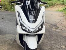 Honda Pcx 2025 Motorbike