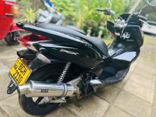 https://riyasewana.com/uploads/honda-pcx-814071224411.jpg